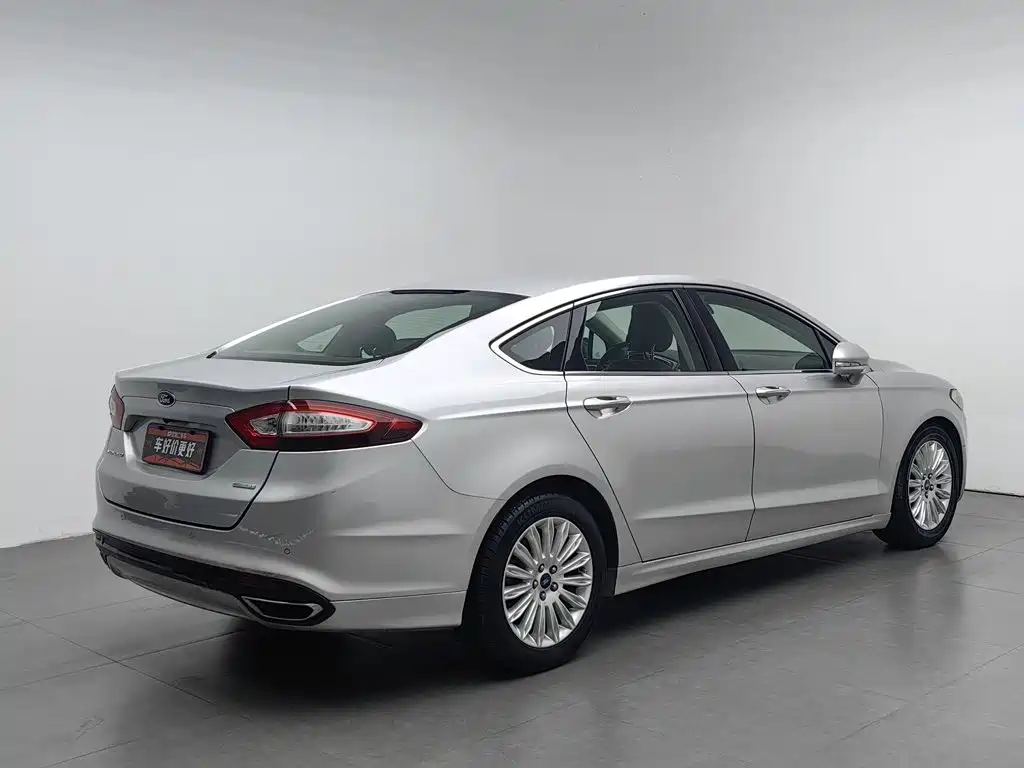 Ford Mondeo 2013 2013 2.0L GTDi200 Luxury