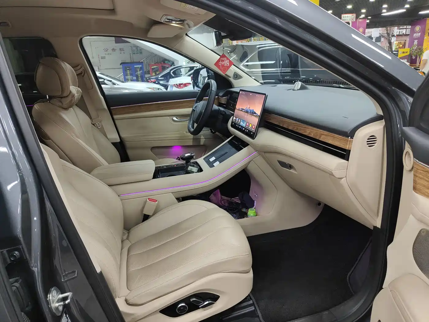 AITO Wenjie AITO M7 2022 1.5T AWD Luxury Edition фото 11