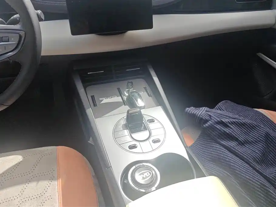 BYD SEAL 06 NEW ENERGY