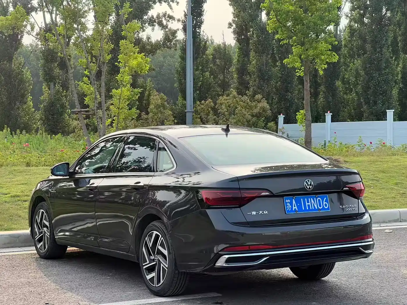 Volkswagen Sagitar 2023 Model Year 200TSI DSG Surpass Edition фото 9