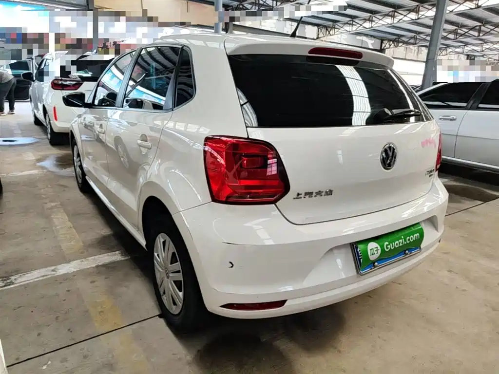 Volkswagen Polo 2018 1.5L Auto Safe Drive фото 5