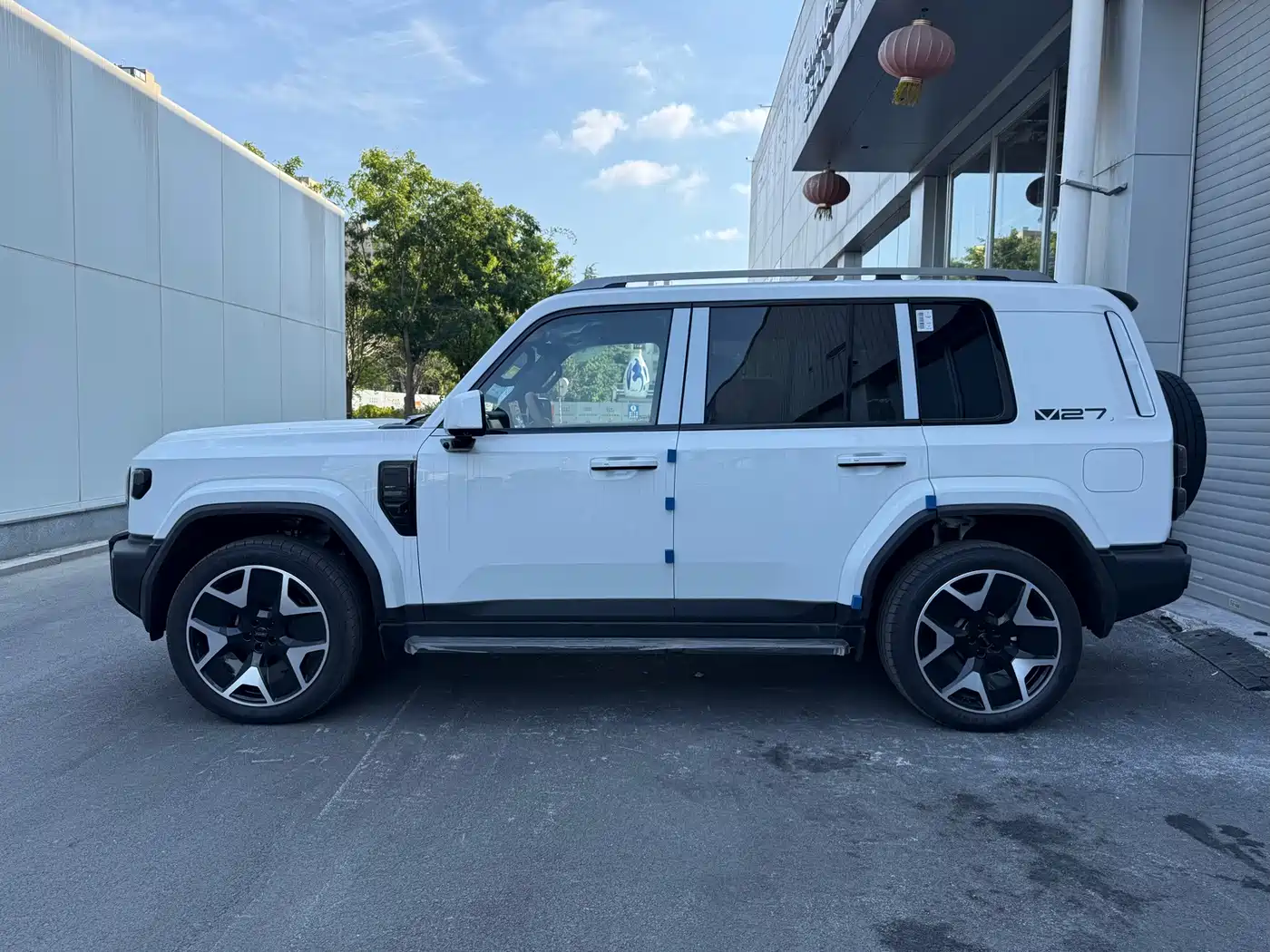 iCAR V27 2026 2026 200KM AWD Falcon 500