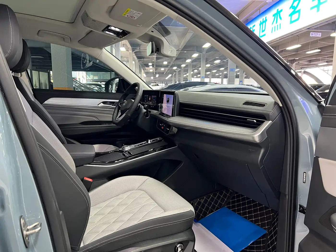 VOLKSWAGEN RANGE PATROL