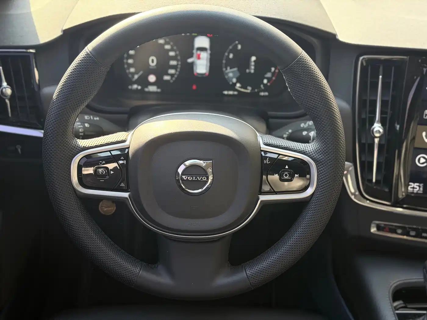 Volvo V90 2018 2017 Cross Country T5 AWD Smart Edition