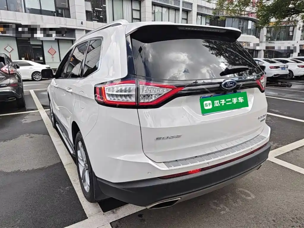 Фото 5 - Ford Edge