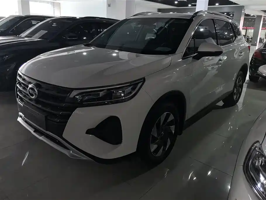 GAC TRUMPCHI GS4