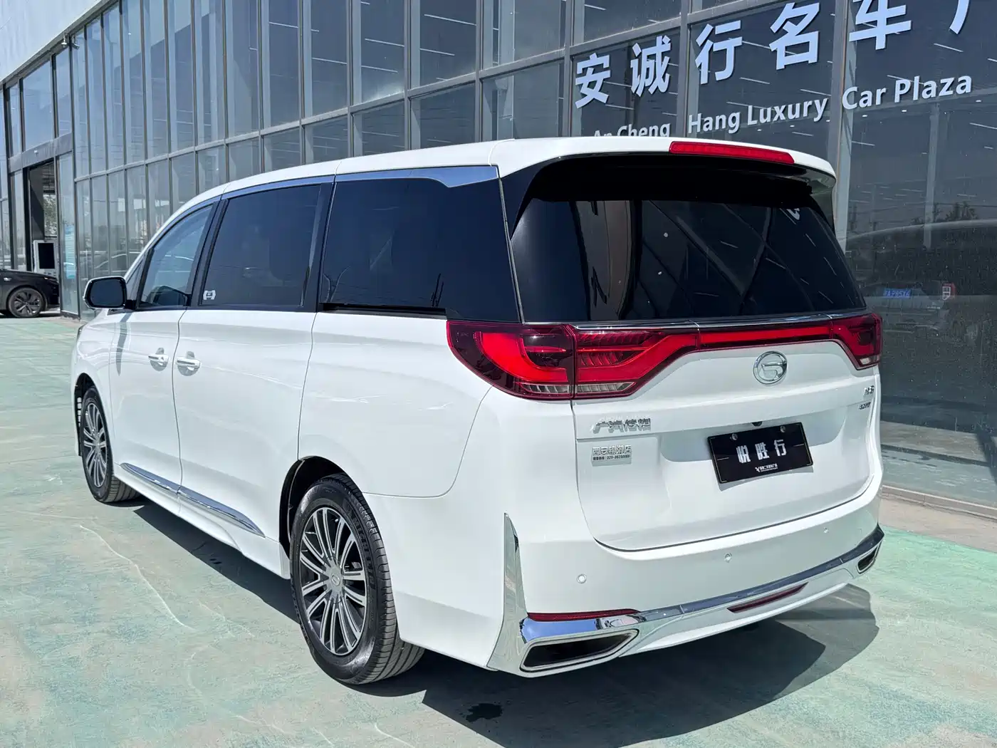 GAC Trumpchi Trumpchi M8 2021 Leading Show Series 390T Ultimate Edition фото 5