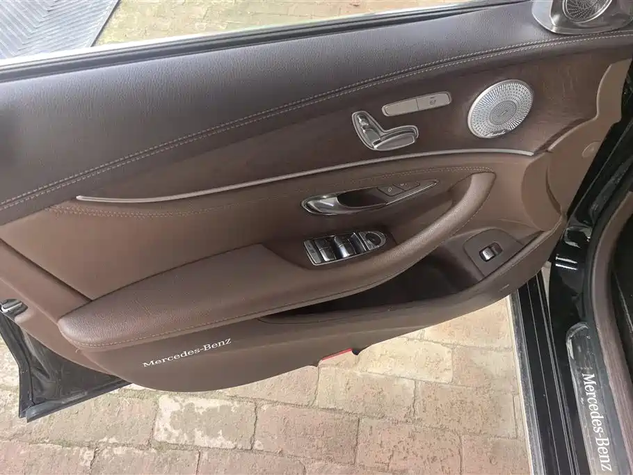 Mercedes-Benz E-Class 2020 E 260 L фото 7