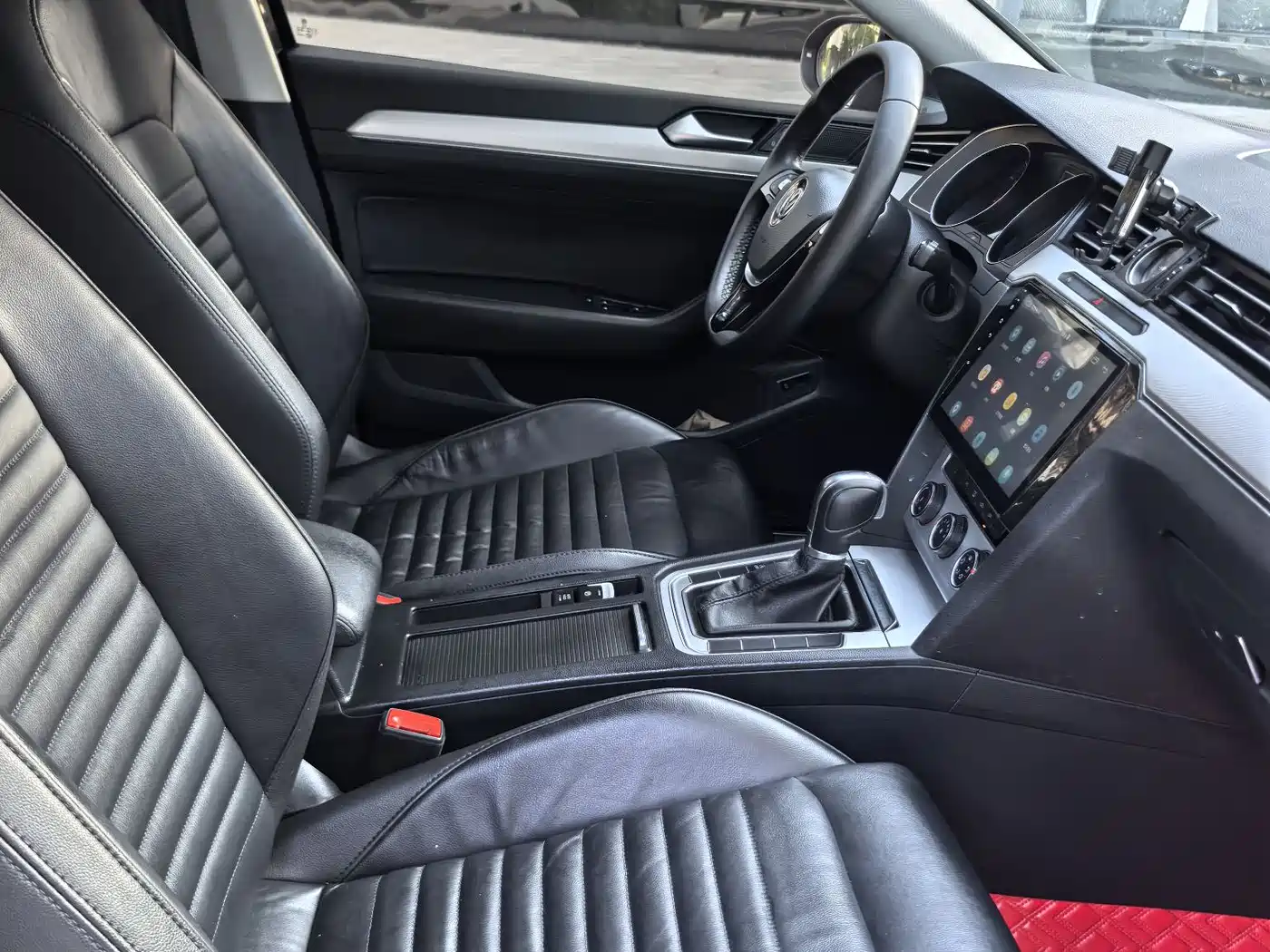 Volkswagen Magotan 2019 280TSI DSG Comfort China VI фото 17
