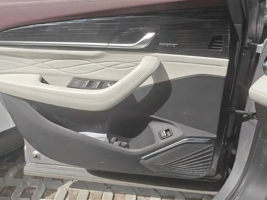 GEELY AUTOMOBILE XINGYUE L