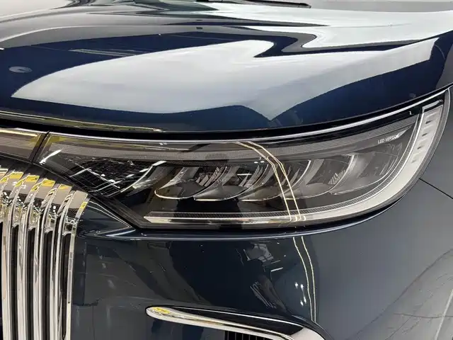 Voyah Auto Voyah Dreamer 2025 PHEV AWD Flagship Kunpeng Edition фото 17