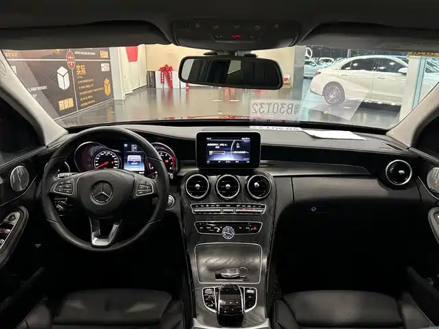 Mercedes-Benz C-Class 2018 C 200 L Sport Achievement Special Edition — фото 5