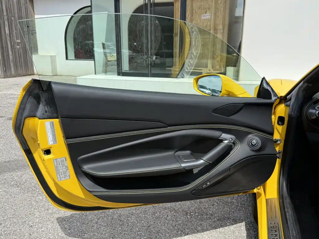Ferrari F8 2023 2019 Tributo 3.9T V8