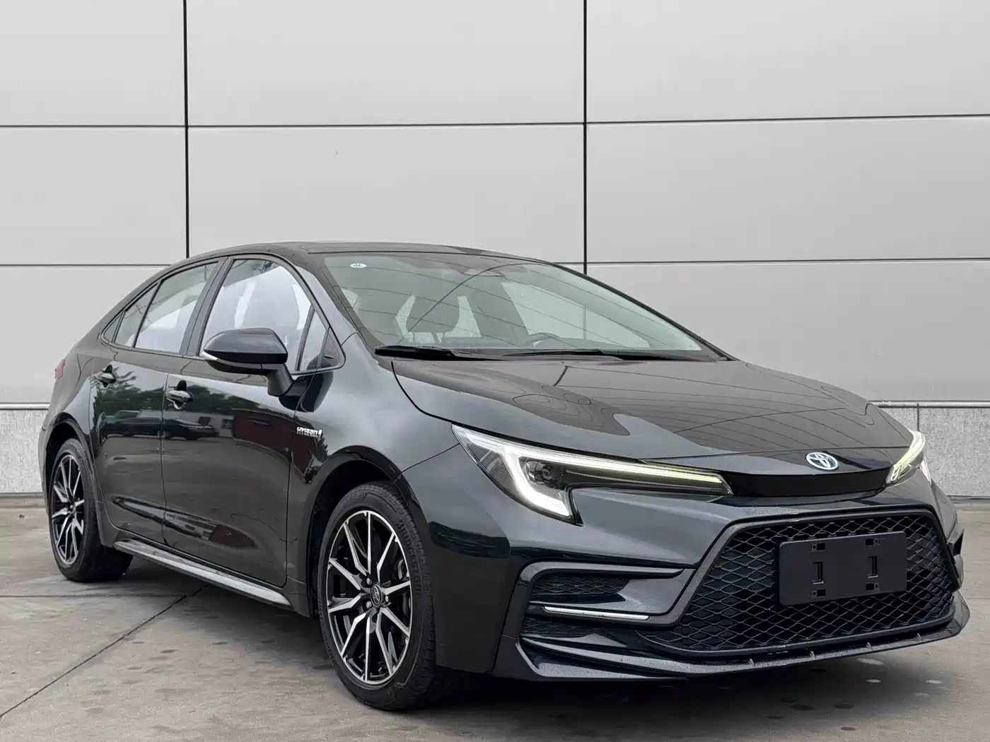 Toyota Levin 2023 Smart Hybrid 1.8L Sport Edition фото 4