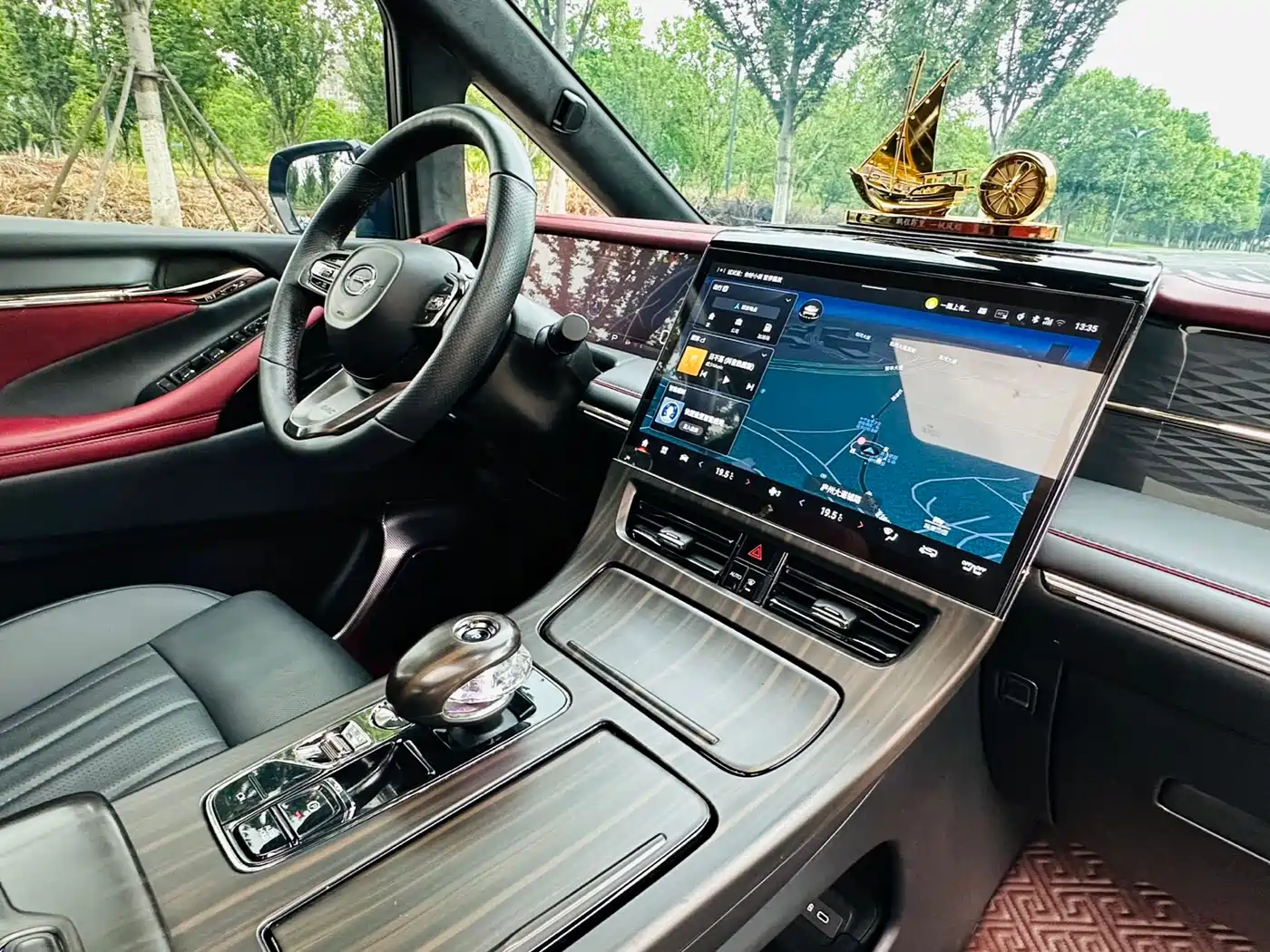 GAC Trumpchi Trumpchi M8 2023 Master Series 390T Flagship Edition фото 16