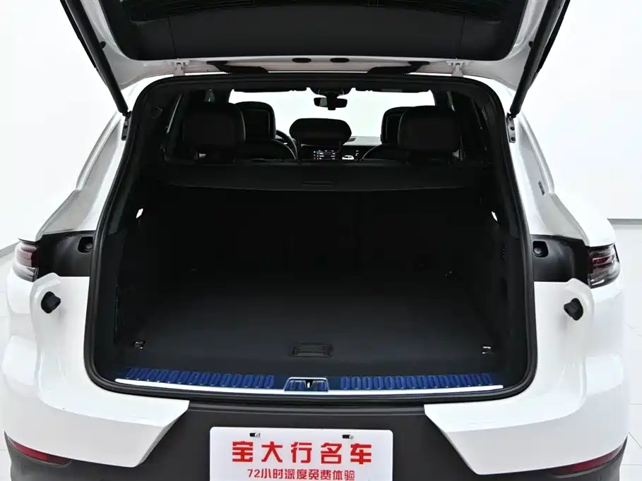 Porsche Cayenne New Energy 2024 Cayenne E-Hybrid 2.0T фото 35