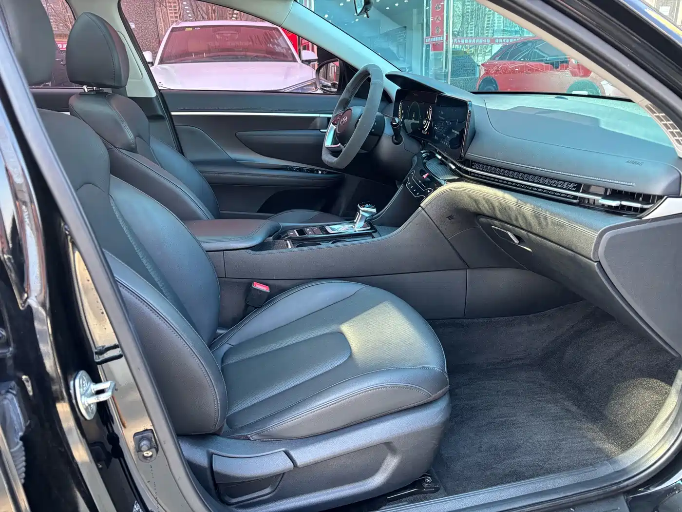 Hyundai Mistra 2021 2021 1.8L CVT GLX Elite