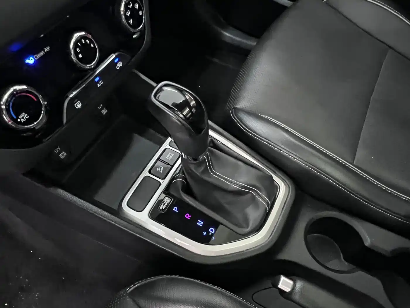 Hyundai Beijing Hyundai ix25 2017 1.6L Automatic Smart Edition фото 17