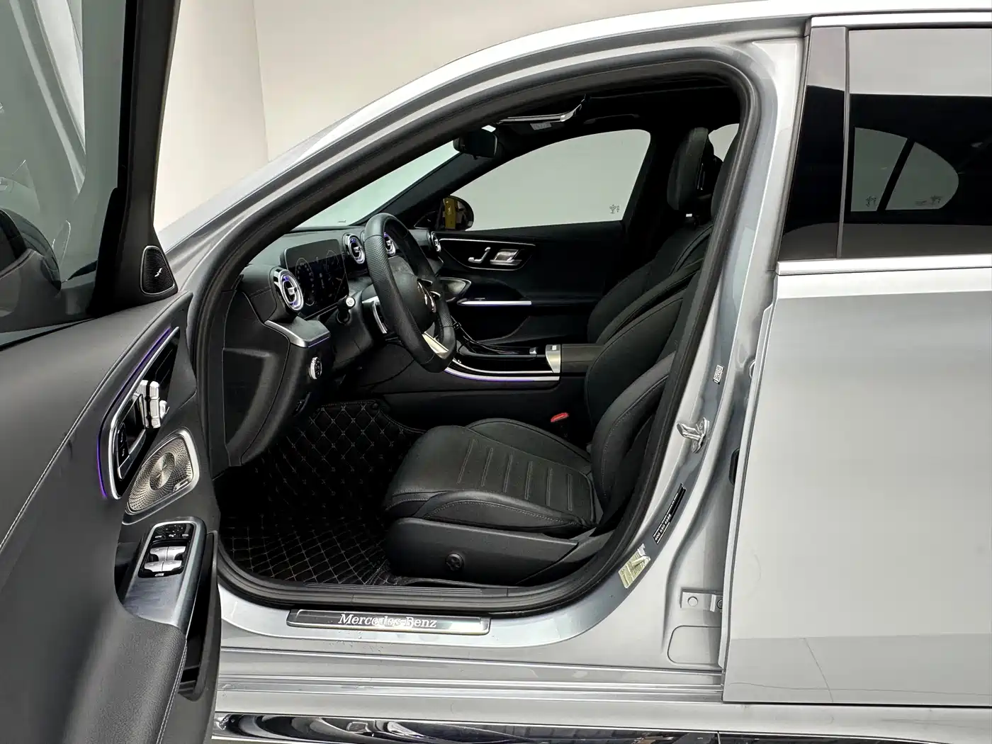 Mercedes-Benz C-Class 2023 Facelift C 260 L Sport Edition фото 7