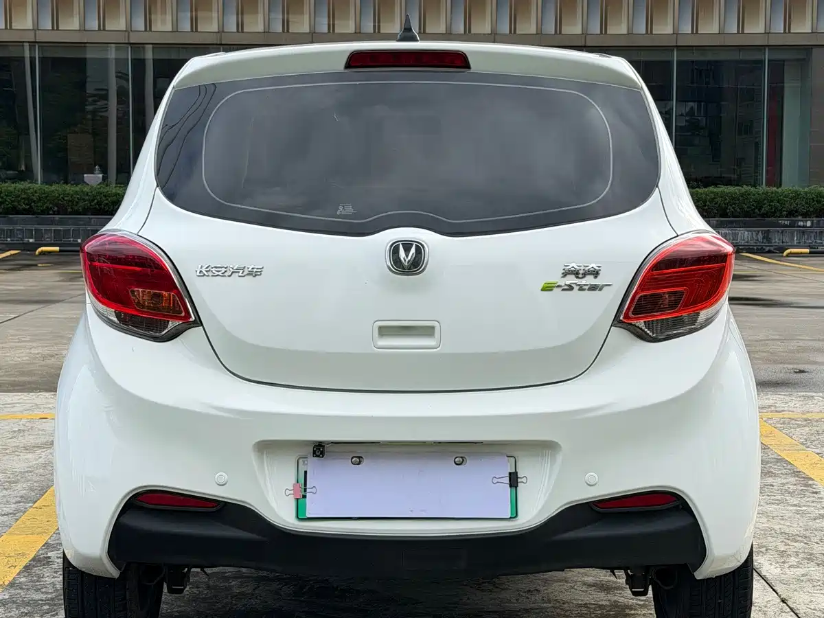Changan Benben E-Star 2021 2021 National Edition Heartjoy LFP (31.86kWh)