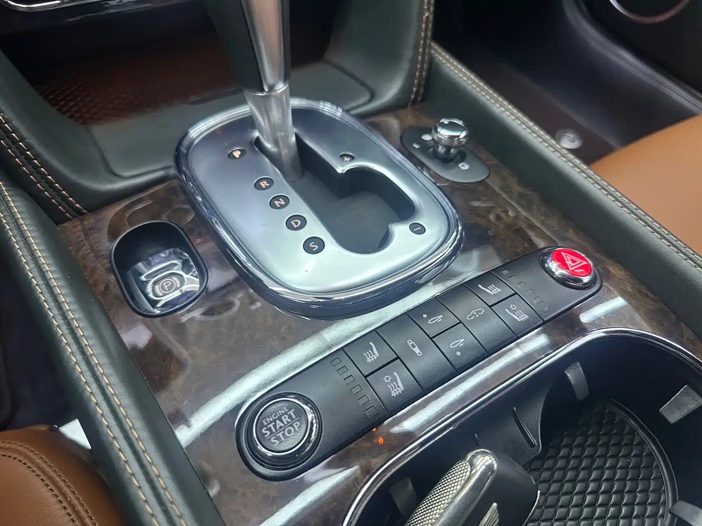 Bentley Continental 2014 4.0T GT V8 S Standard фото 10