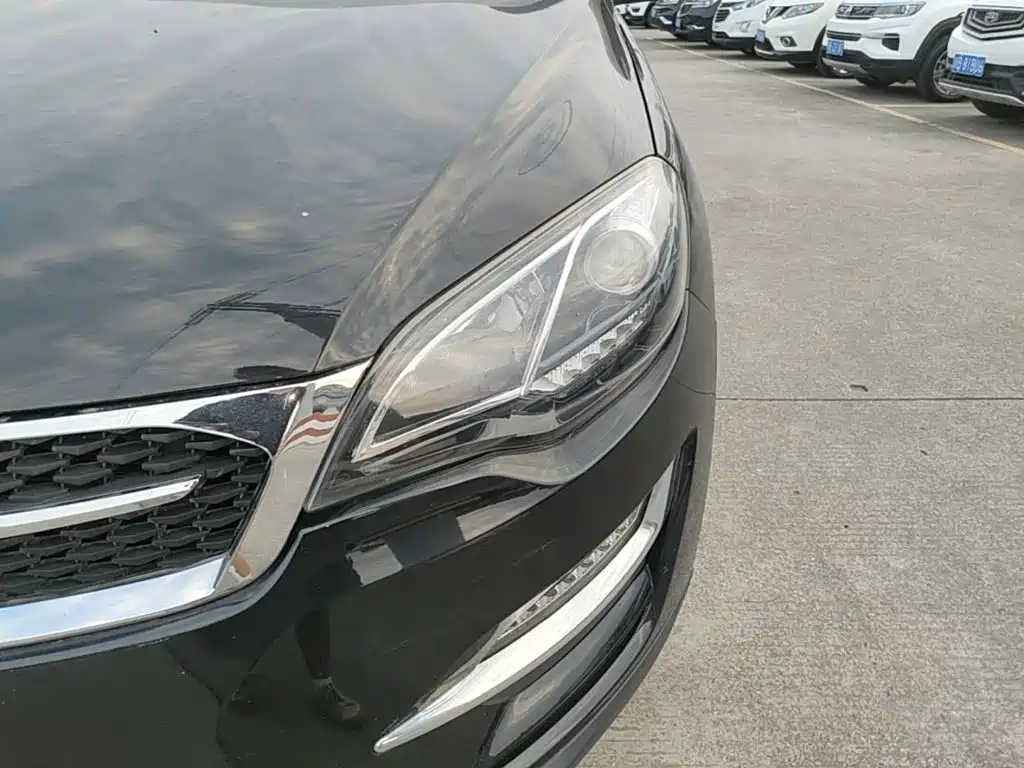 Zotye Damai X5 2019 2017 Value Edition 1.6L Manual Comfort