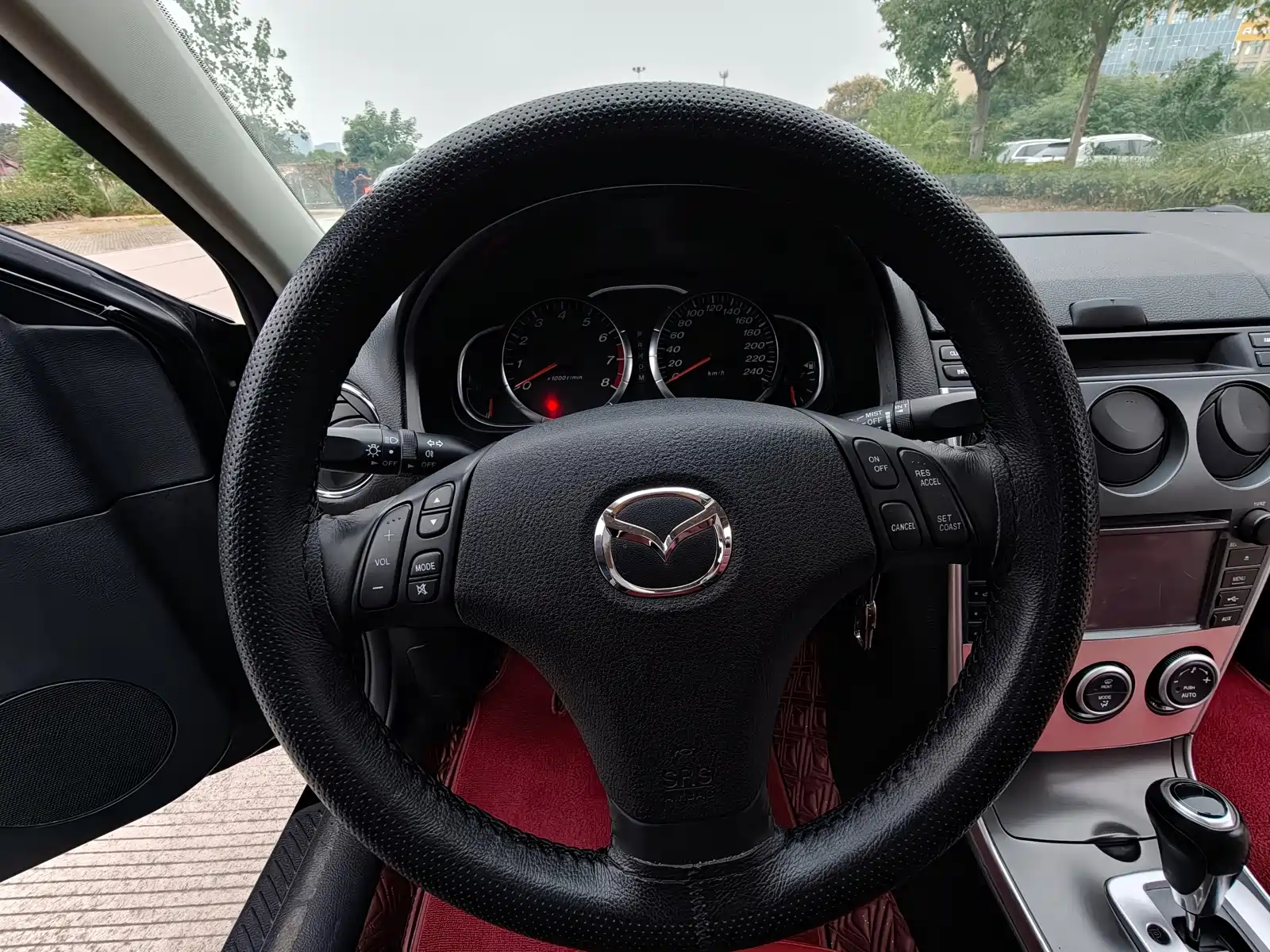 Фото 13 - Mazda 6
