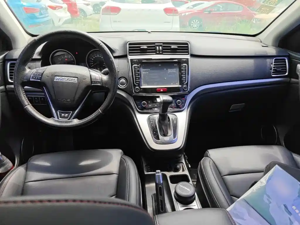 Фото 10 - Haval H6