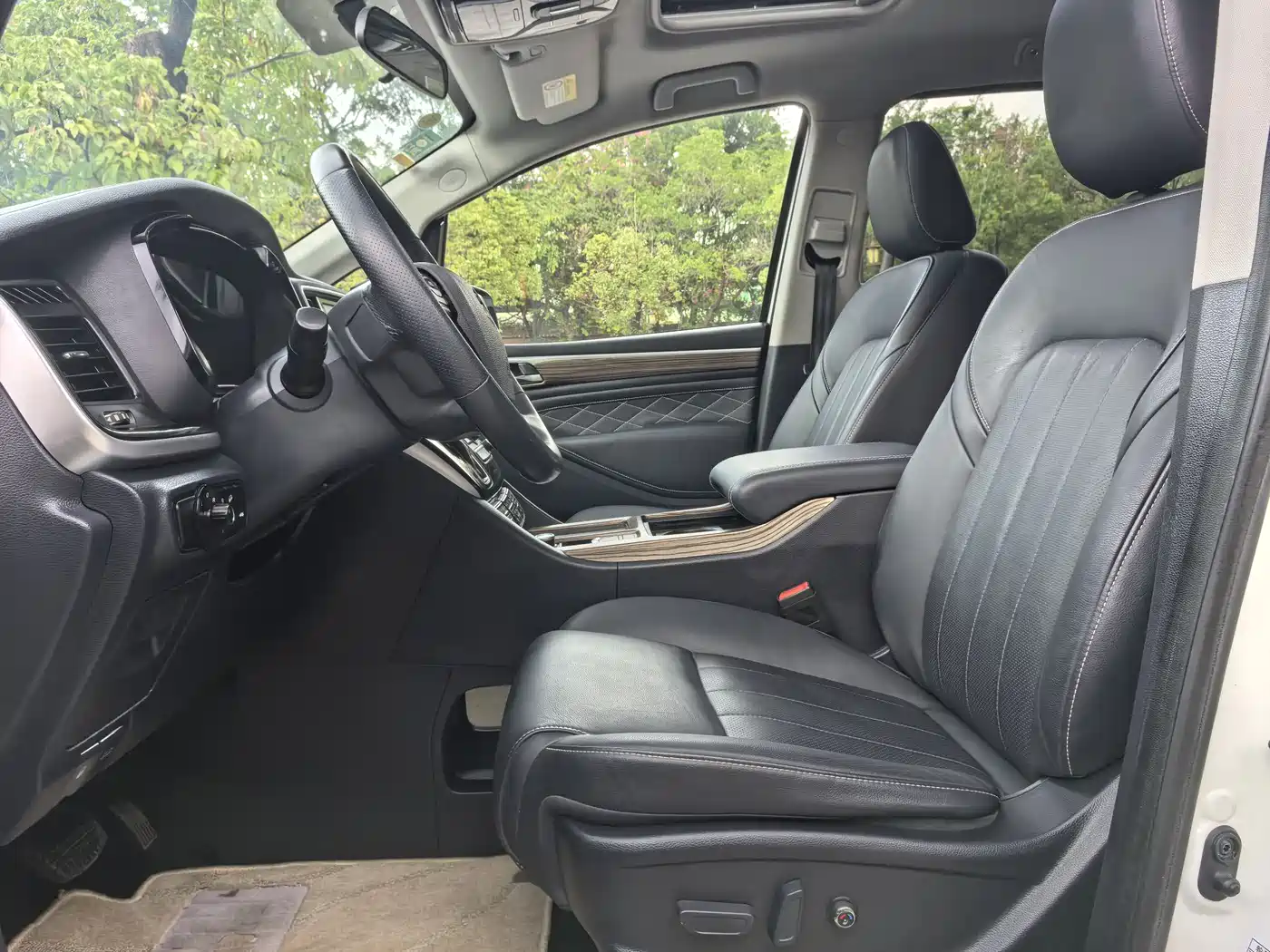 GAC Trumpchi Trumpchi M8 2020 390T Premium фото 10
