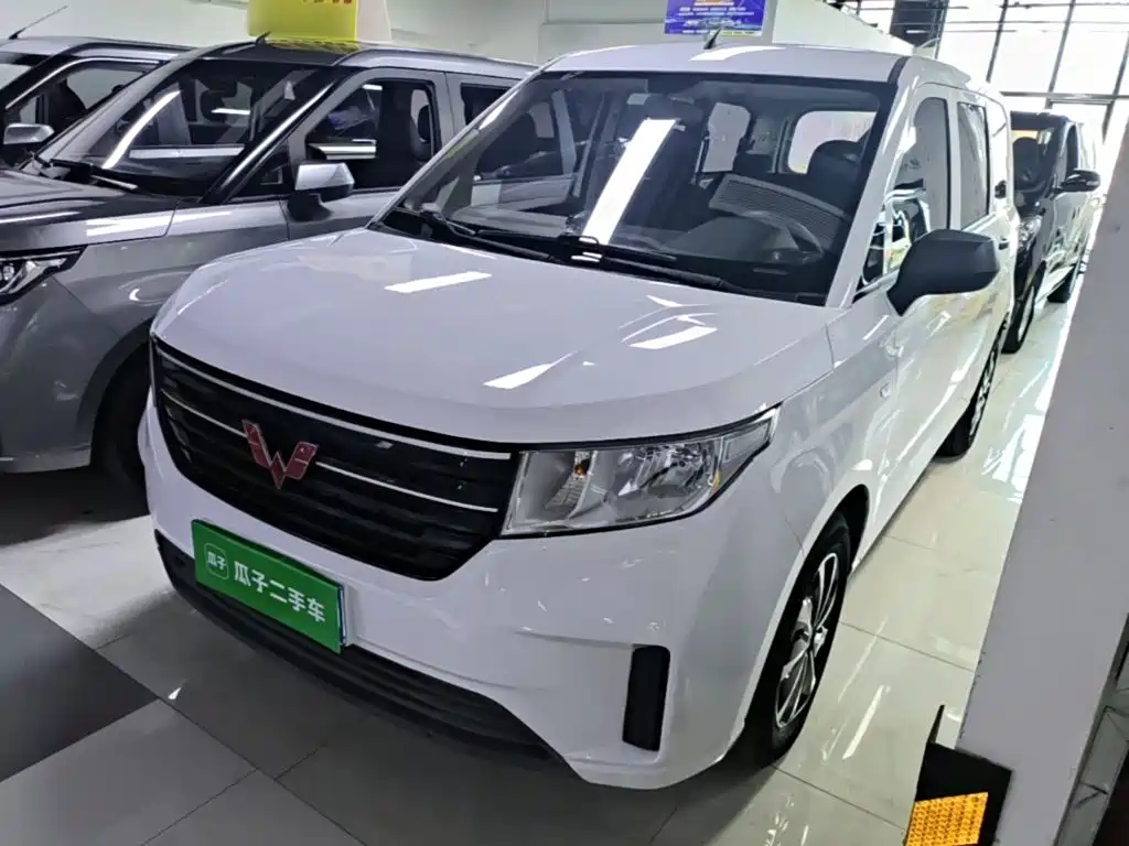 Wuling Motors Wuling Hongguang PLUS 2022 2020 1.5L Manual Standard 5-seater