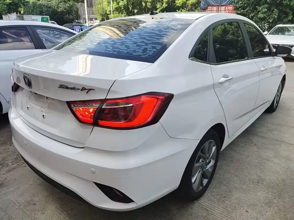 Changan Eado DT 2018 2018 1.6L Automatic Smart Edition