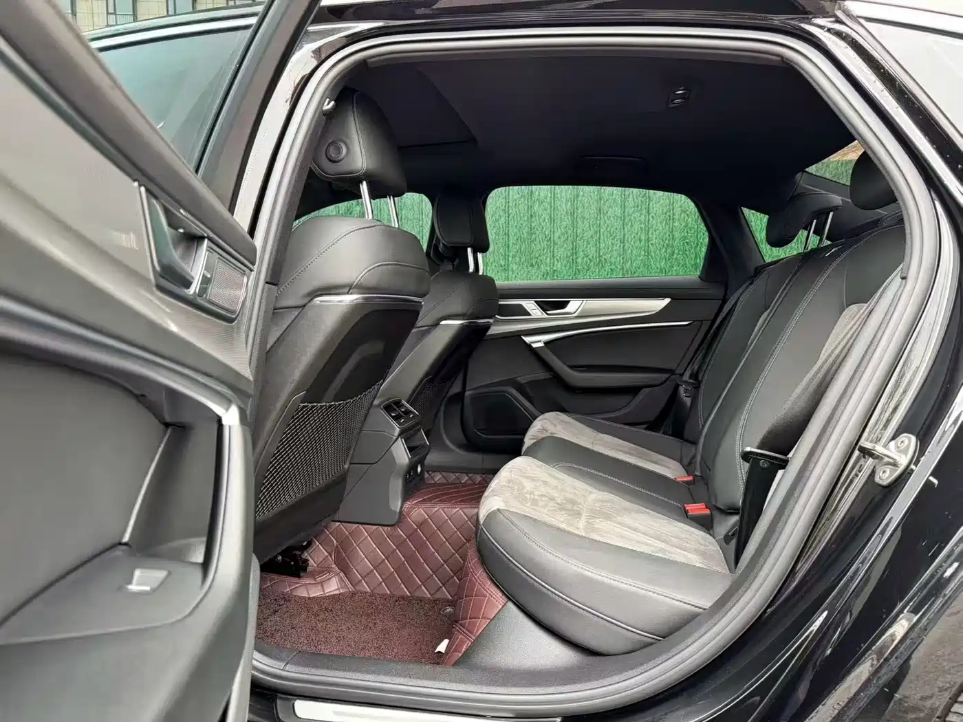 Audi A6L 2023 40 TFSI Luxury Dynamic фото 6
