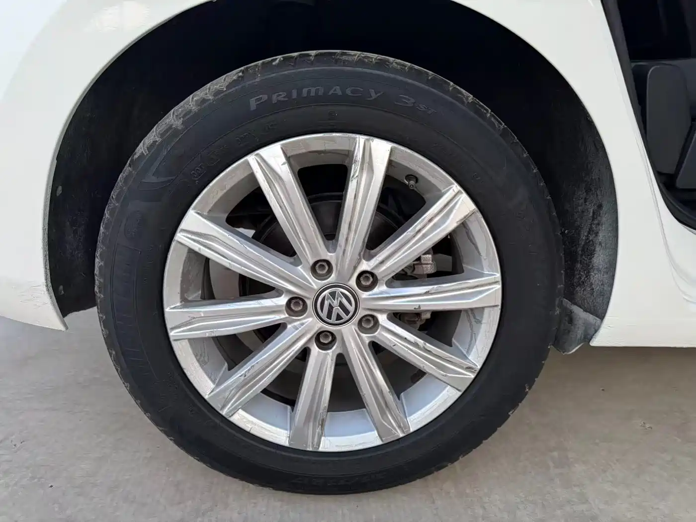 Volkswagen Touran 2018 Touran L 280TSI DSG Elegance 7-seater фото 17
