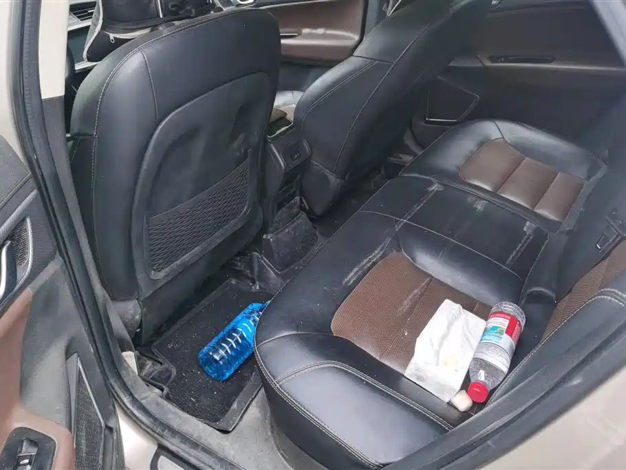 GEELY AUTOMOBILE EMGRAND GS