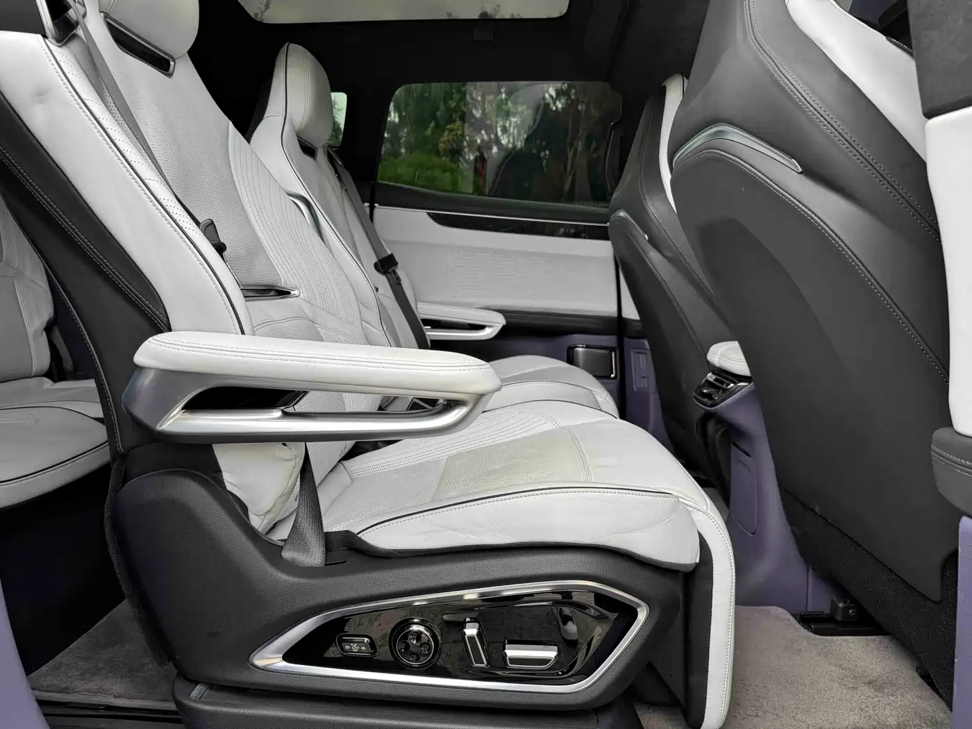 HiPhi X 2022 2021 Flagship Edition 6-Seater