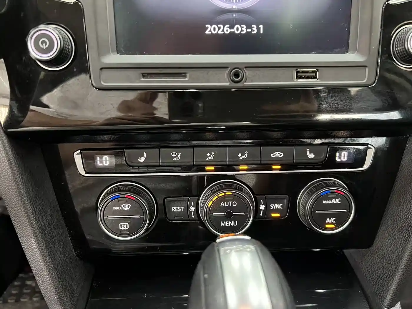 Volkswagen Magotan 2017 380TSI DSG Luxury фото 13