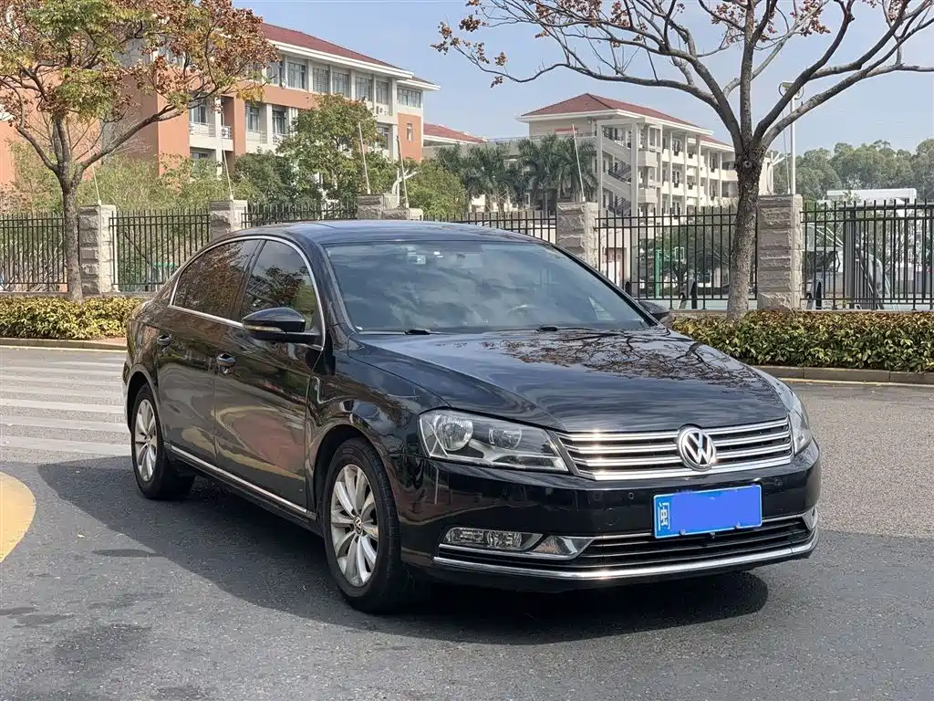 Volkswagen Magotan 2015 1.8TSI Leading фото 3