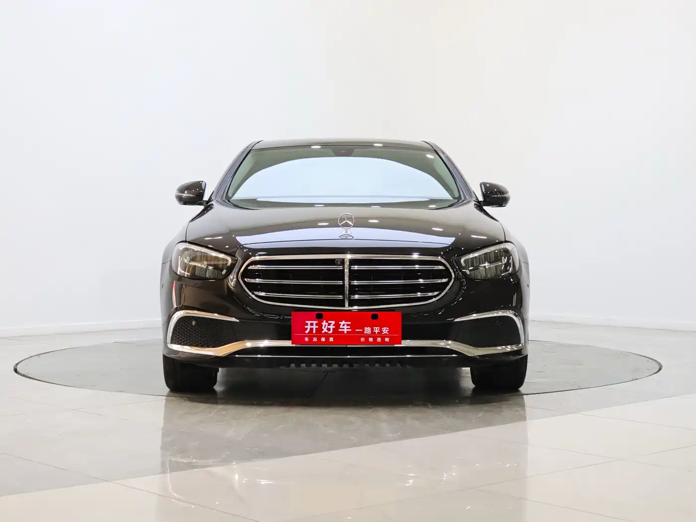 Mercedes-Benz E-Class 2022 Second Facelift E 300 L Fashion фото 2