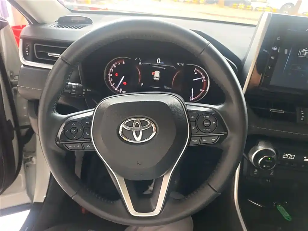 Toyota RAV4 Rongfang 2020 2.0L CVT 2WD Fashion PLUS фото 11