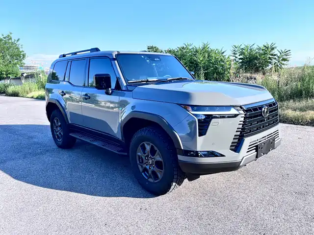 Lexus Lexus GX 2024 OVERTRAIL Summit Edition