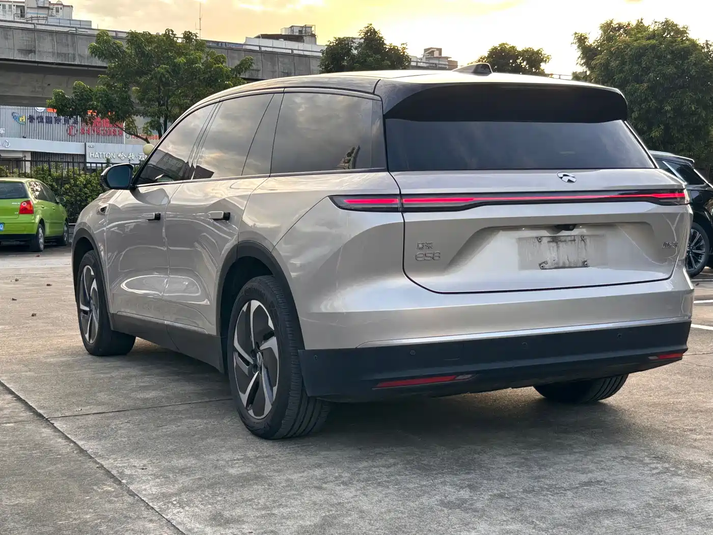 Фото 6 - NIO ES8