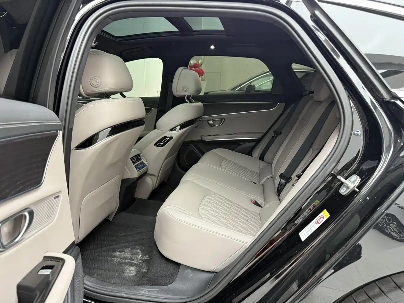 BYD Han 2025 2025 DM-i Smart Driving Edition 125KM LiDAR Flagship