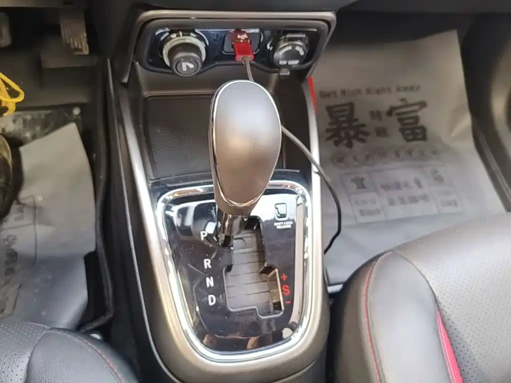 Changan CS15 2016 2016 1.5L Automatic Luxury