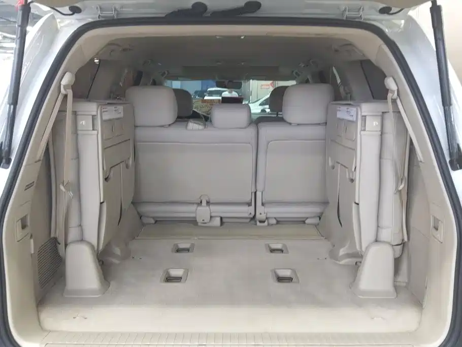 Toyota Land Cruiser (Import) 2019
