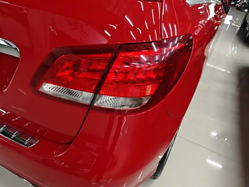 Mercedes-Benz B-Class 2015 B 200 Dynamic фото 8