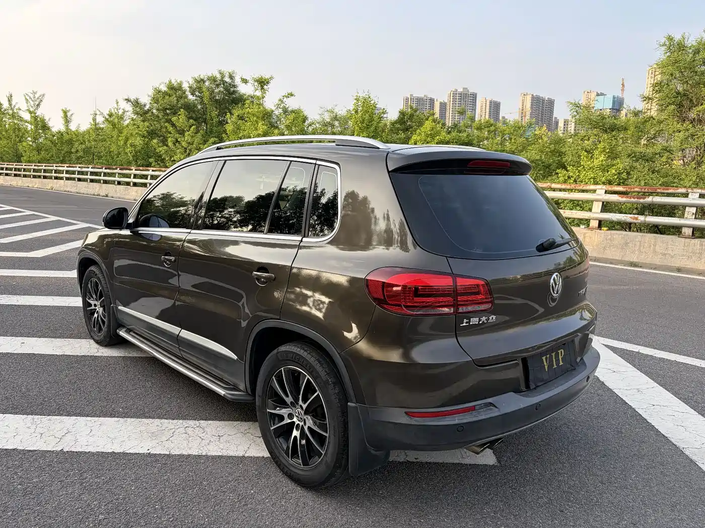 Volkswagen Tiguan 2013 1.8TSI Auto 4WD Luxury фото 8