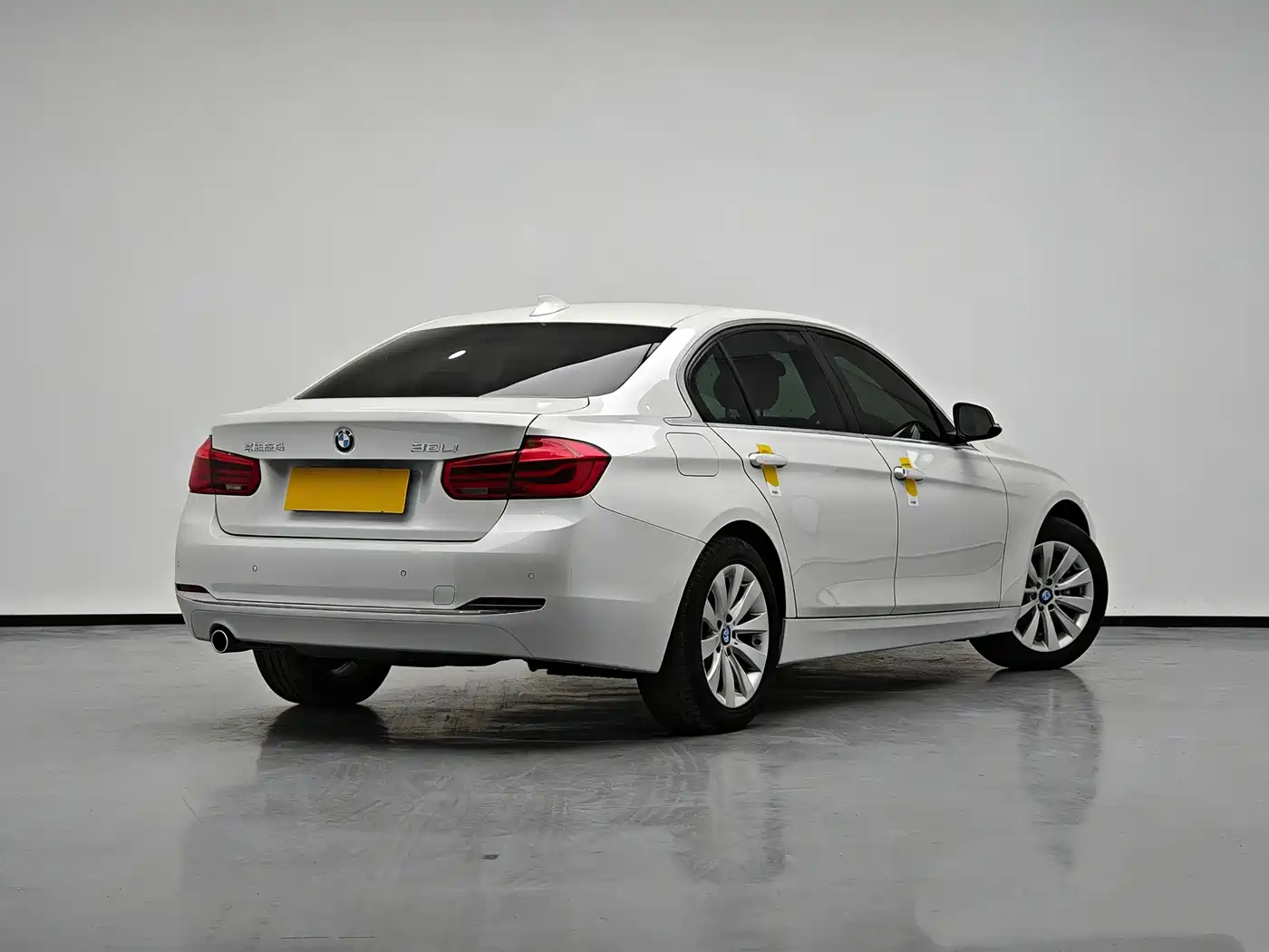BMW 3 Series 2017 318Li Fashion фото 4