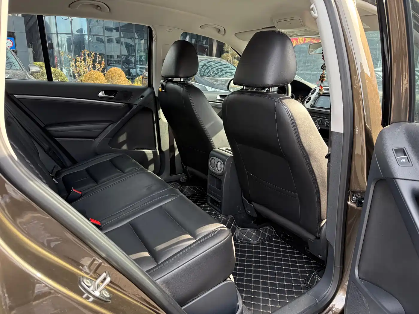 Volkswagen Tiguan 2015 1.8TSI Automatic 2WD Comfortline фото 12