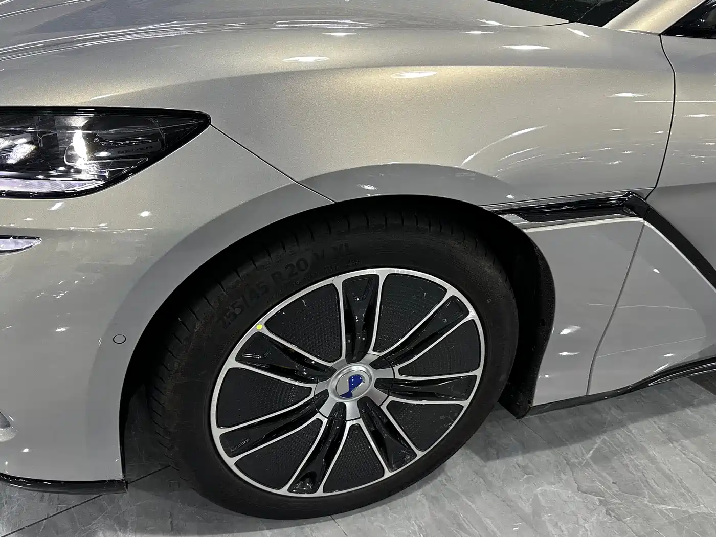 Denza Z9GT 2026 2026 Model Flash Charge Flagship Edition