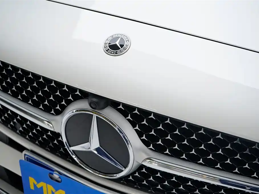 Mercedes-Benz C-Class 2023 Facelift C 260 L Sport Edition фото 14